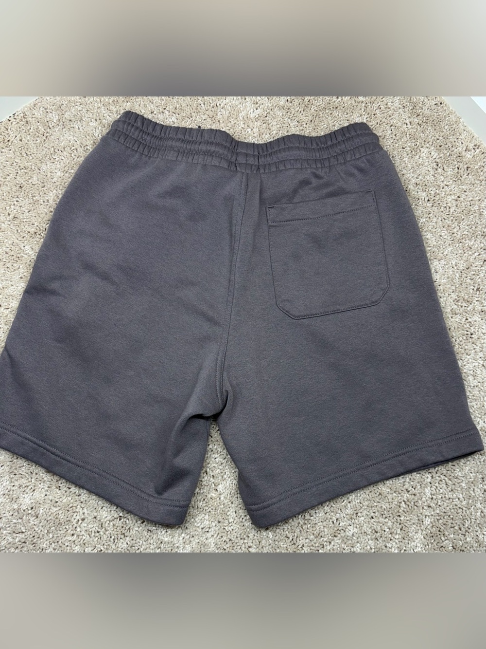 H&M Shorts - Picture 4 of 5